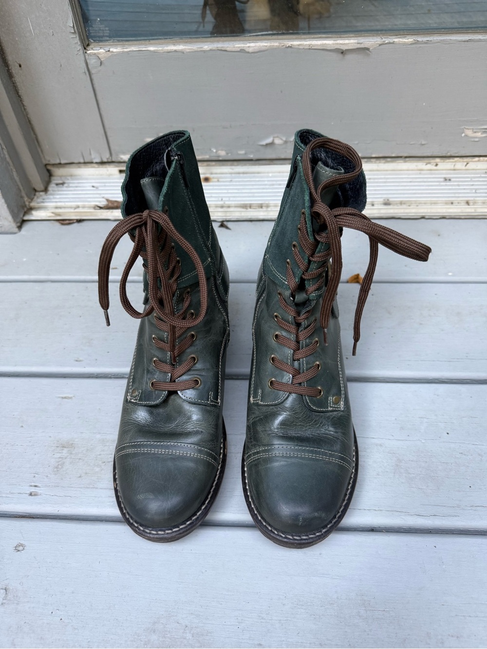 Taos Crave Olive Green Leather Combat Boots Sz 9.5/40